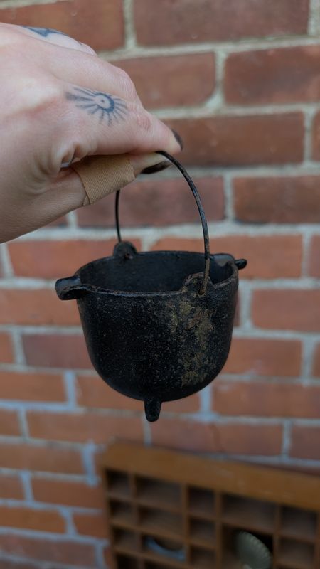 Cast iron witch's cauldron