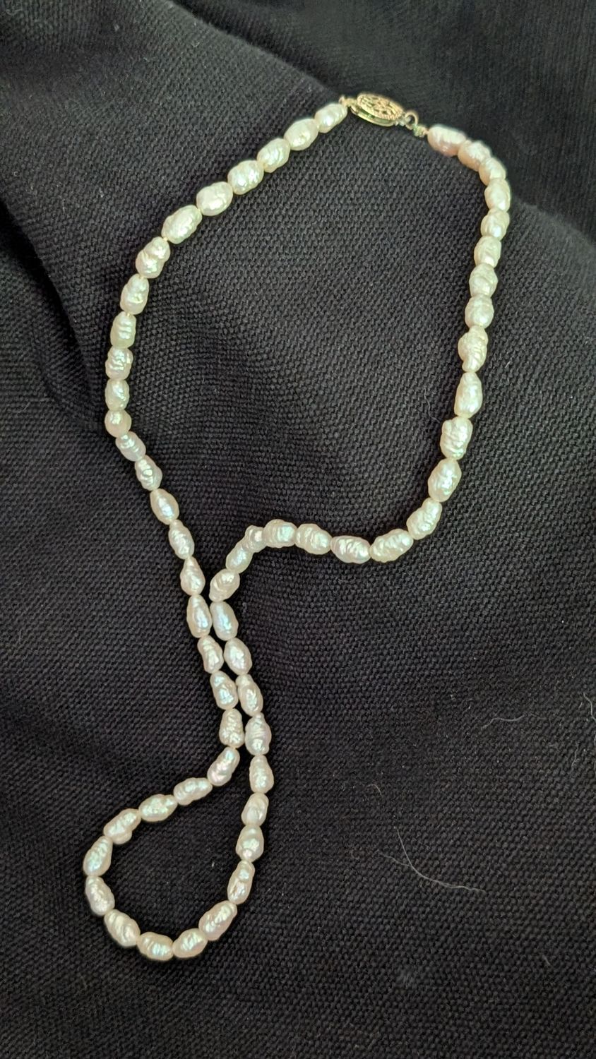 Rice seed pearl necklace vintage
