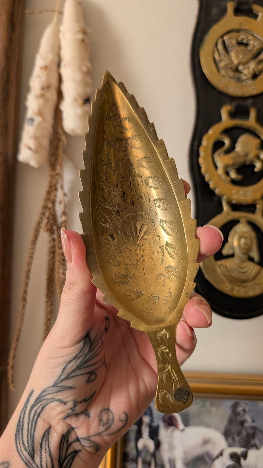 Brass leaf - incence bruner trinket dish