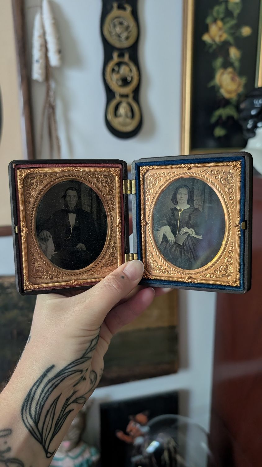 Antique ambrotype gutta percha union case woman man