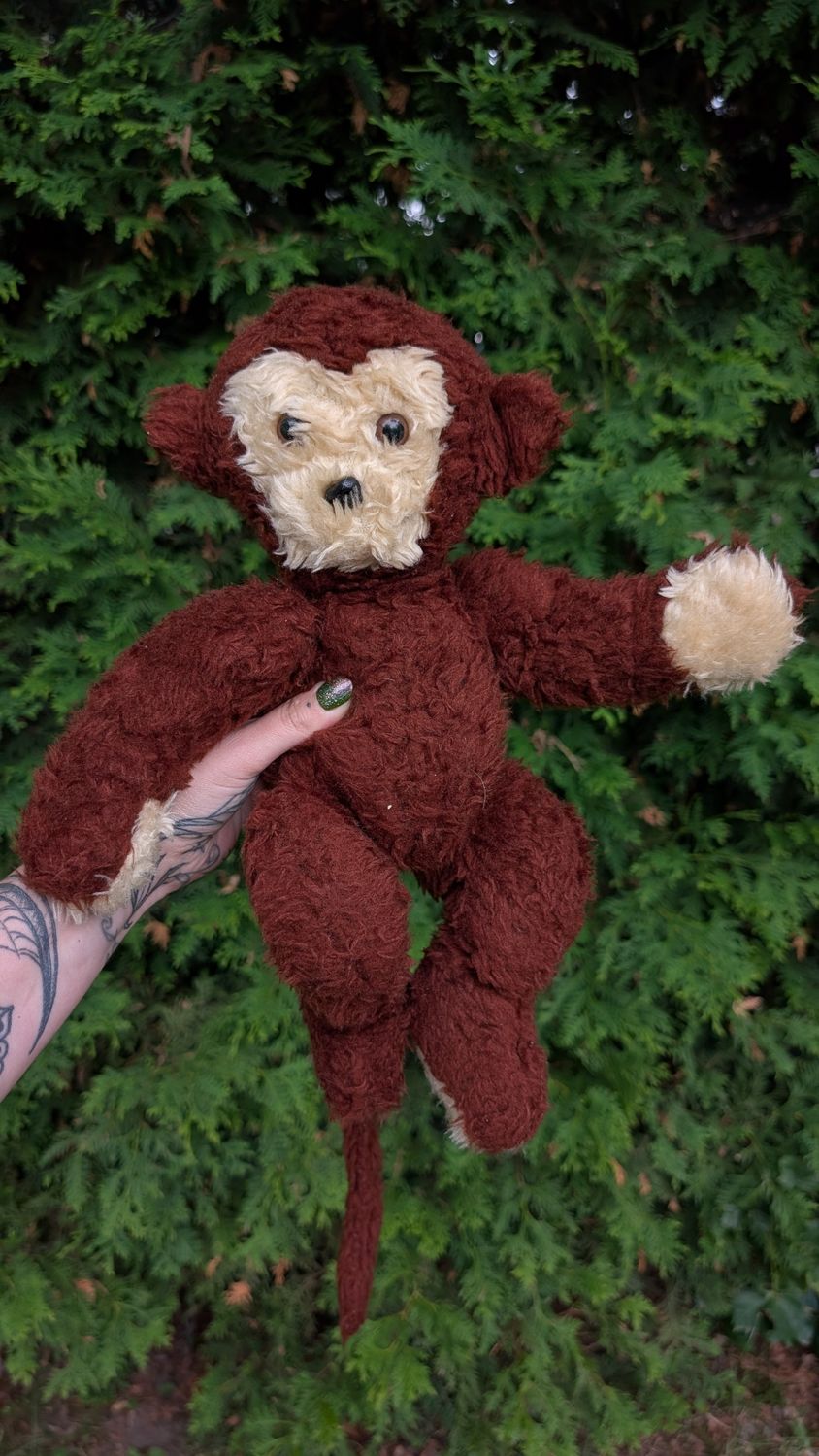 Vintage monkey plus toy teddy