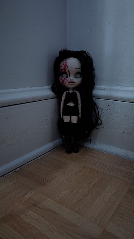 Custom OOAK icy dbc blythe doll - Nikki from "Obsession"