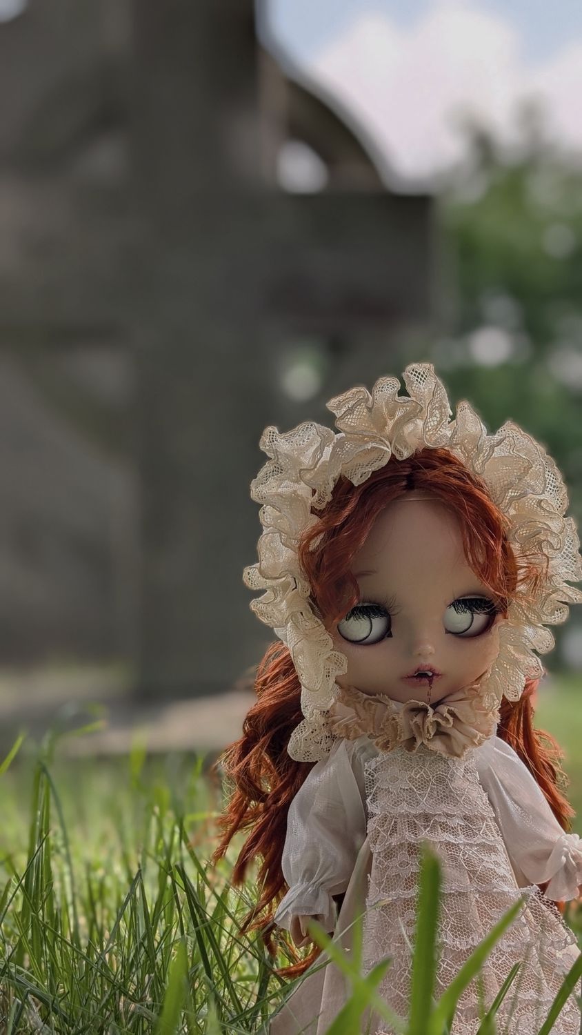 "Lucy" blythe icy dbc OOAK bram stoker's dracula