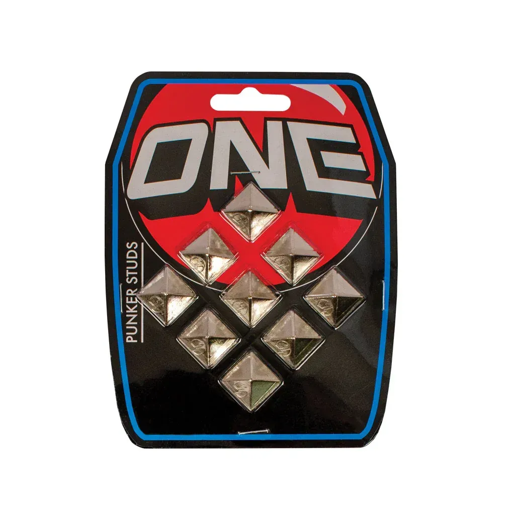 ONE BALL  Punker Studs Snowboard Stomp Pad