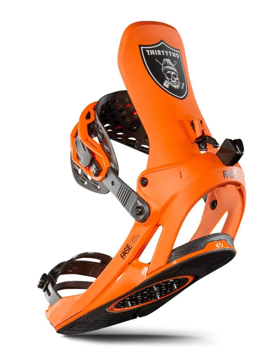 THIRTYTWO   FASE  ORANGE