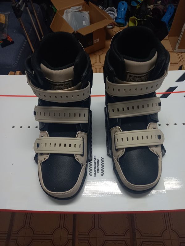 SLINGSHOT KTV TG. 44 TEST DEL 2024 SLINGSHOT KTV TG. 44 TEST DEL 2024