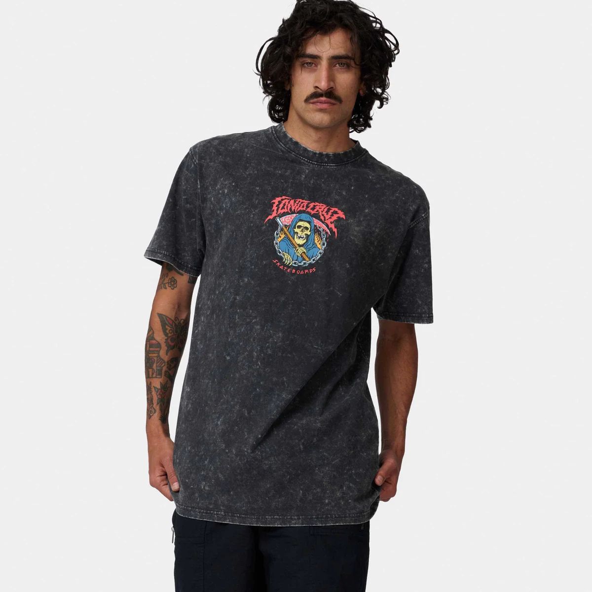 Santa Cruz Out Of Time Front T-Shirt S - Black Acid Wash