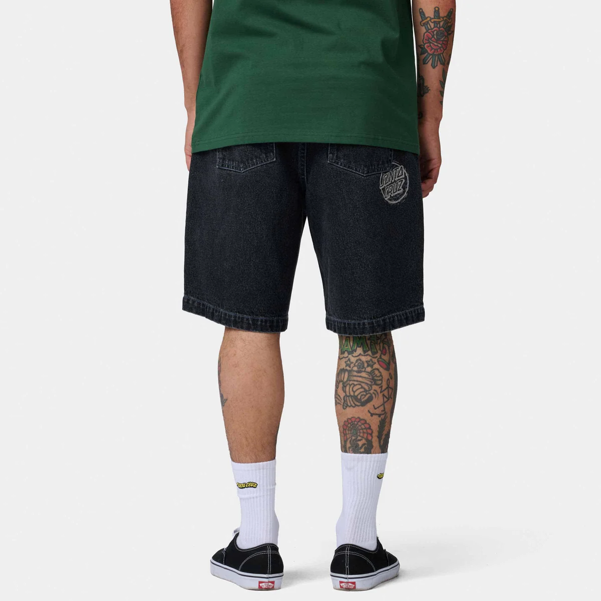 SANTA CRUZStamped Big Shorts - Black