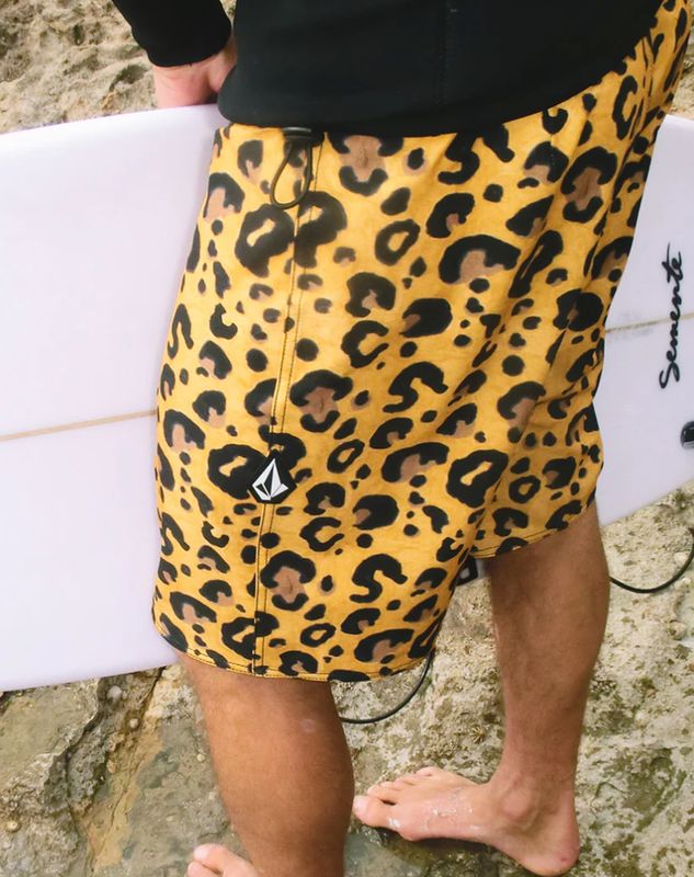 VOLCOM CHEETAH MOD 20