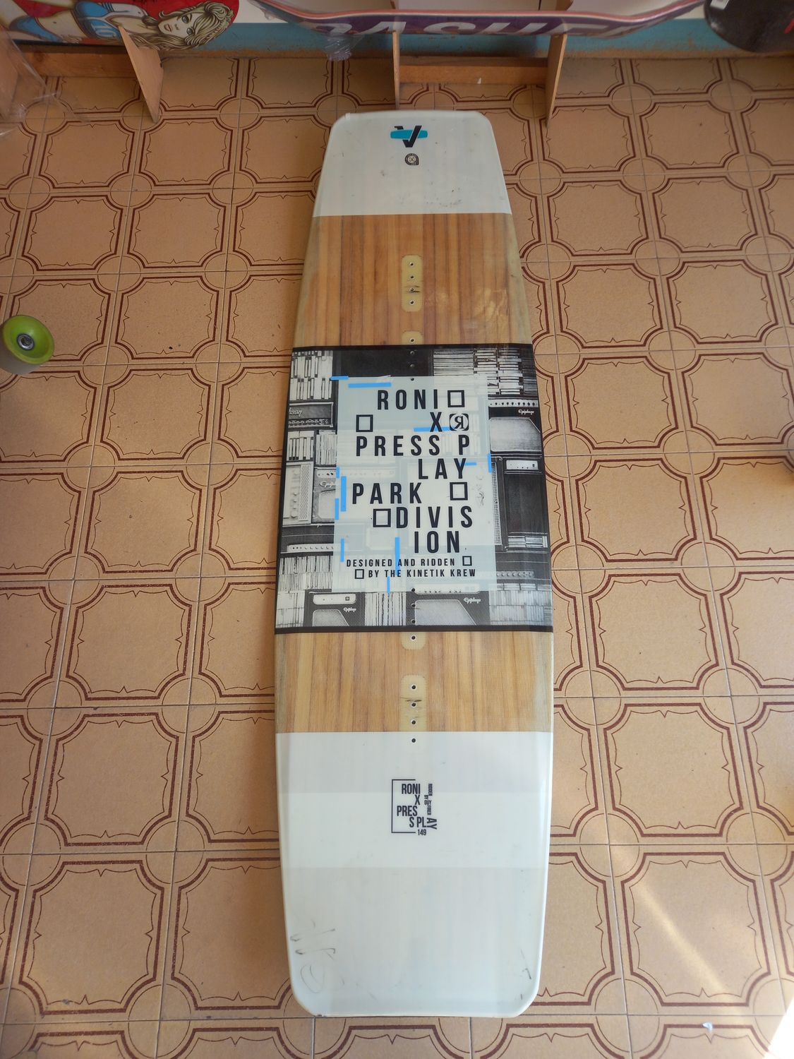 RONIX PRESS 150