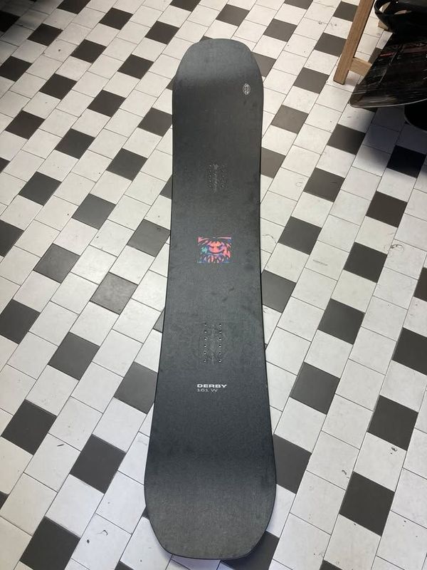 FUNKY DERBY  161 WIDE