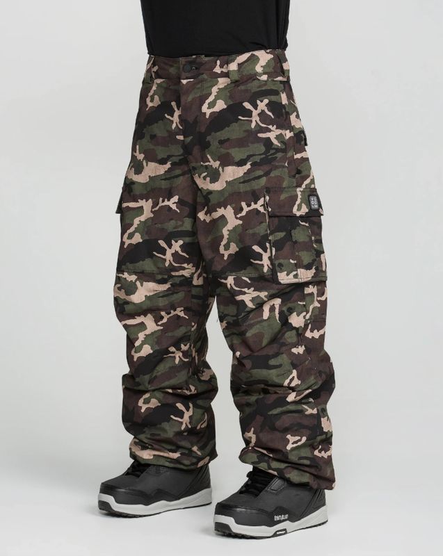 VOLCOM NWRK 20K BAGGY PNT - CAMO VOLCOM NWRK 20K BAGGY PNT - CAMO