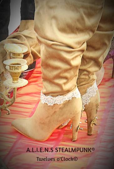 Bottes haut talon pour femmes 