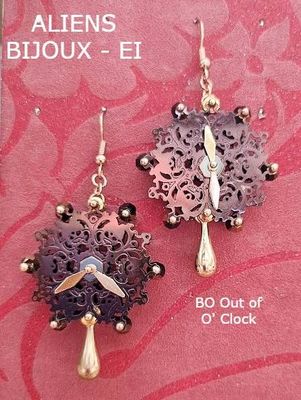 Ohrringe, Barockschmuck Out of O'Clock©. Ohrringe, Barockschmuck Out of O'Clock©.