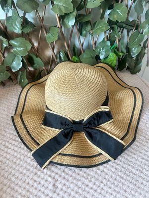 Beach Summer Hat With Black Bow