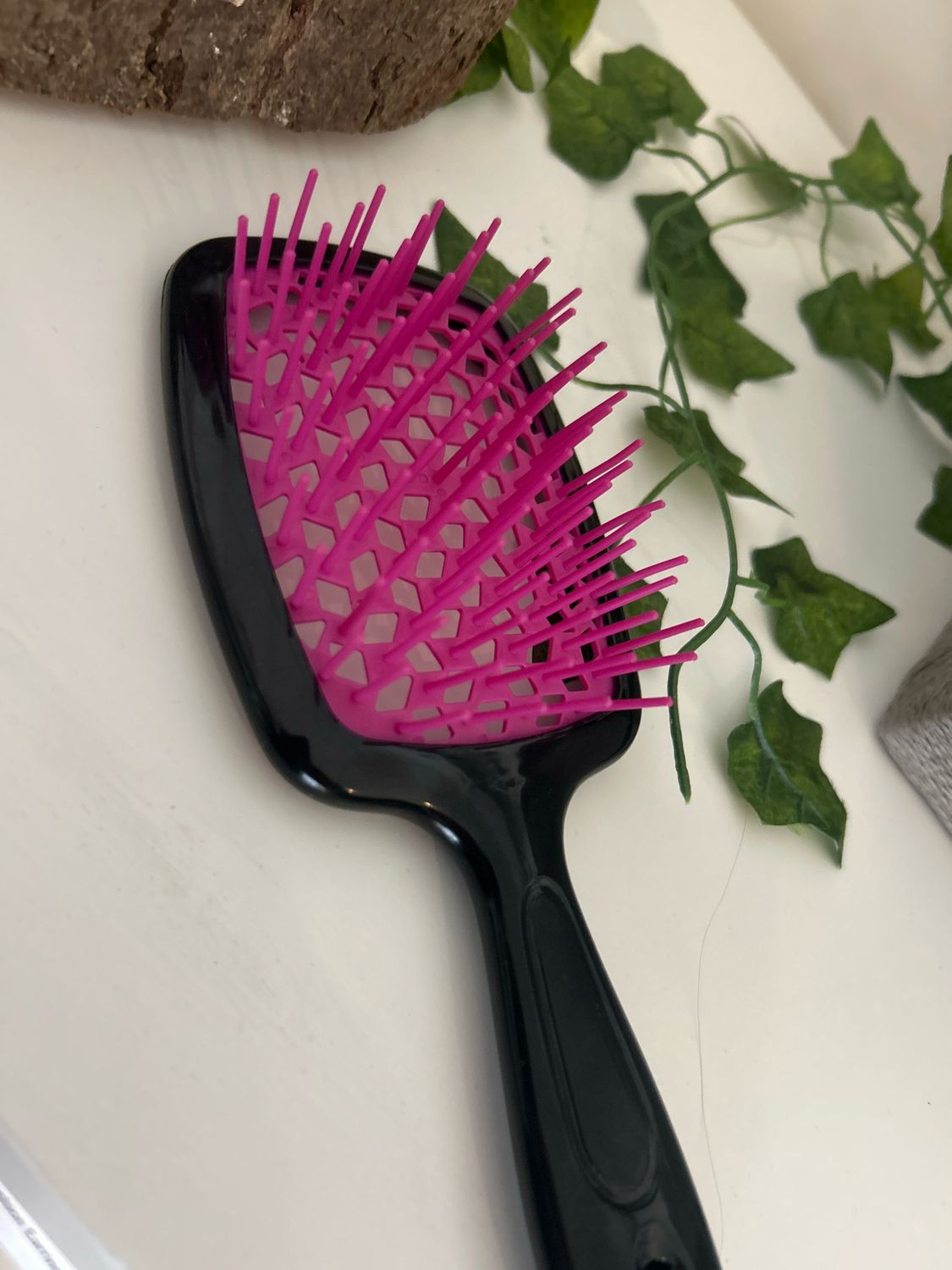 Pink Detangle Brush