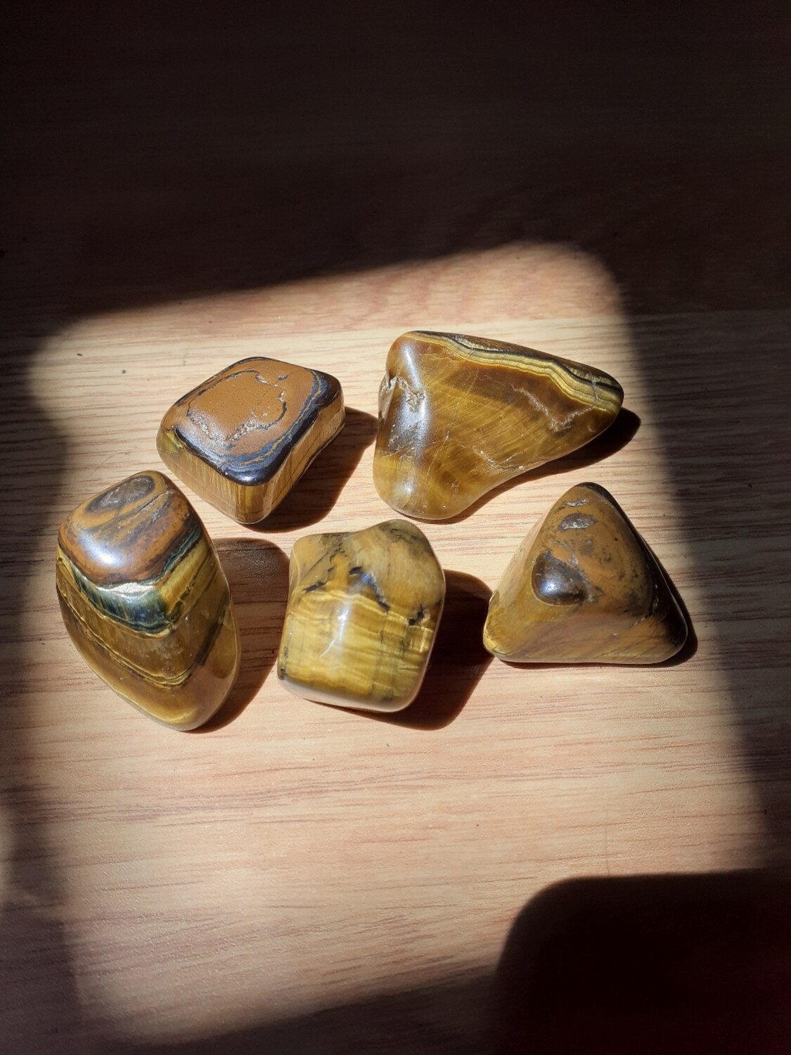 Pierres roulées Oeil de Tigre, Afrique du sud 
