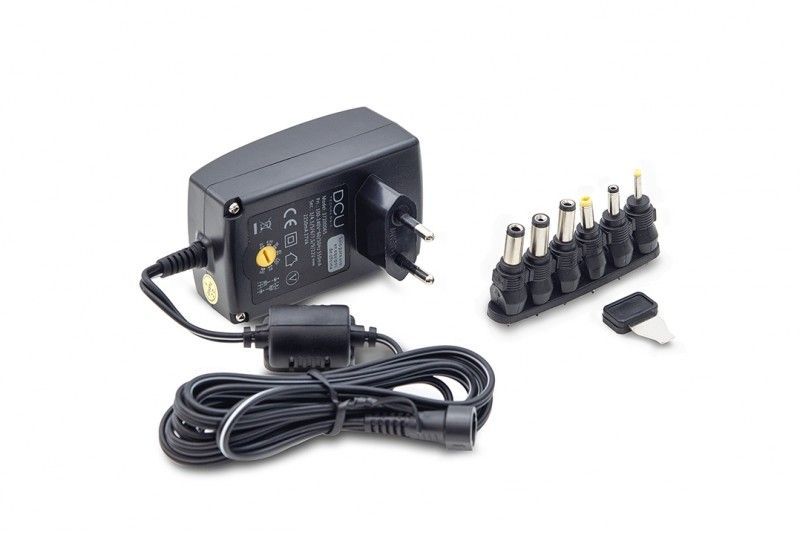 Chargeur universel 27V 2.25A max 8 embouts * DCU 37200065 *