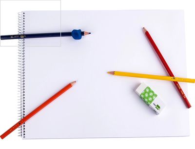 Gomme liderpapel 12x20x40mm blanche efface crayon graphite coloris blanc. Gomme liderpapel 12x20x40mm blanche efface crayon graphite coloris blanc.