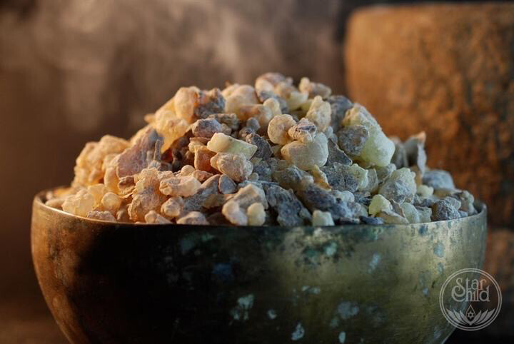 Frankincense (70g).