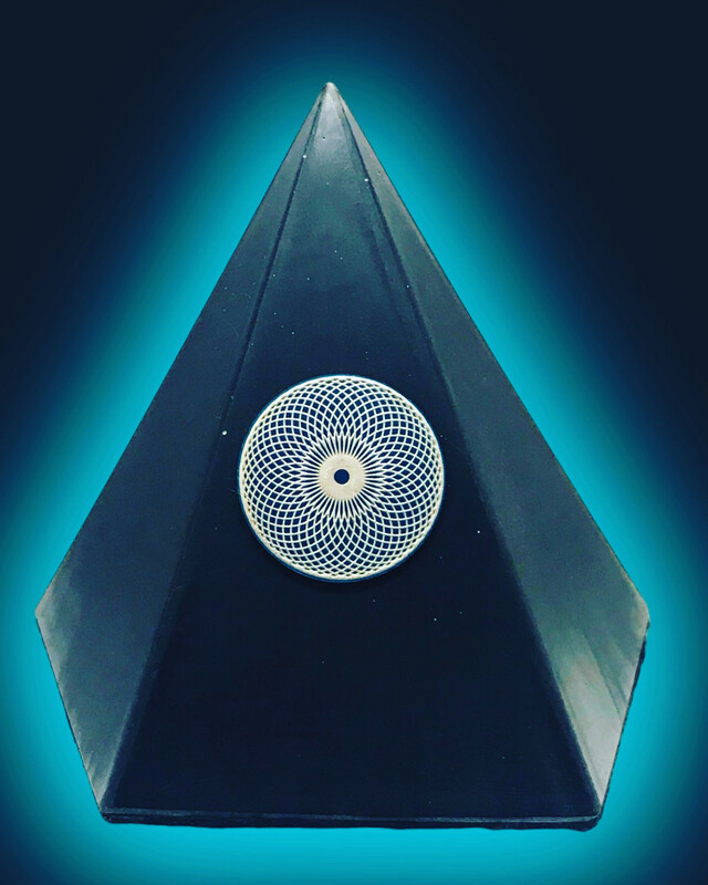 Hexahedron Pyramid