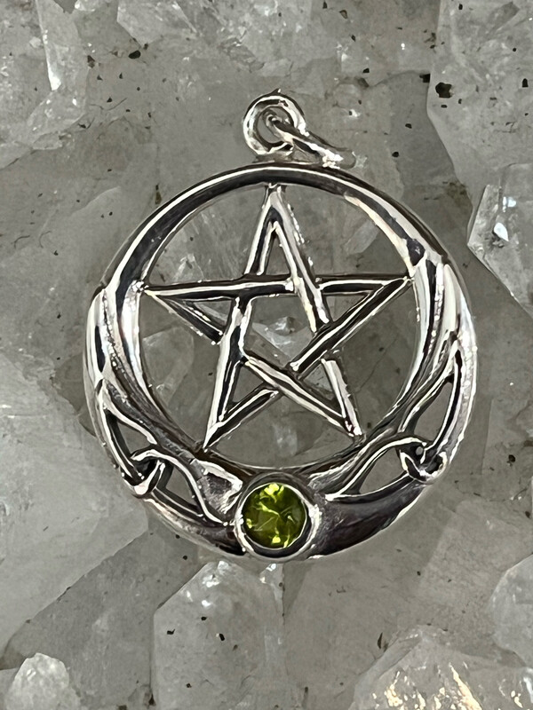 Pentacle Peridot Moon
