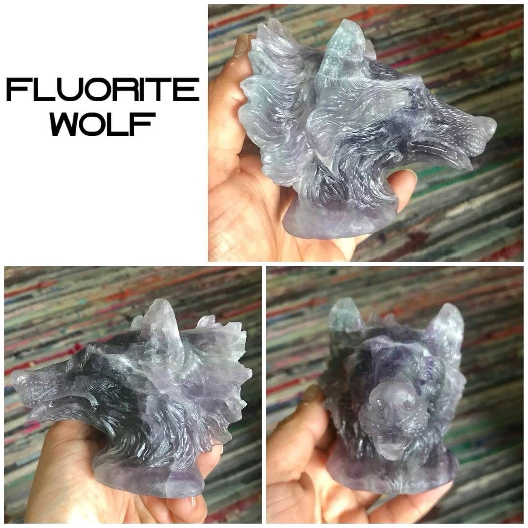 Fluorite Wolf - Collection Only!