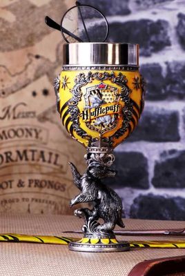 Harry Potter Hufflepuff Collectible Goblet 19.5cm Harry Potter Hufflepuff Collectible Goblet 19.5cm