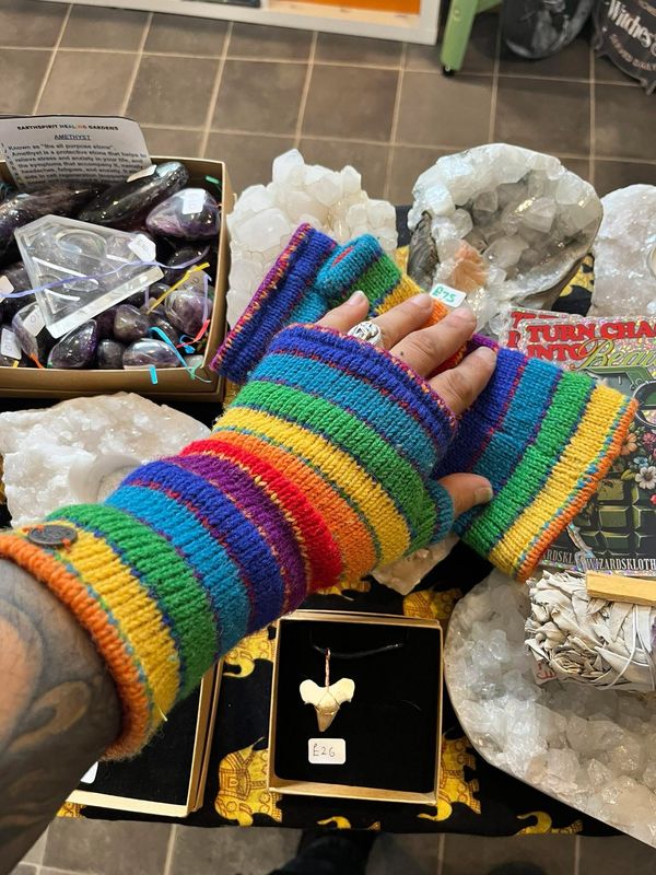 Rainbow Wristwarmers