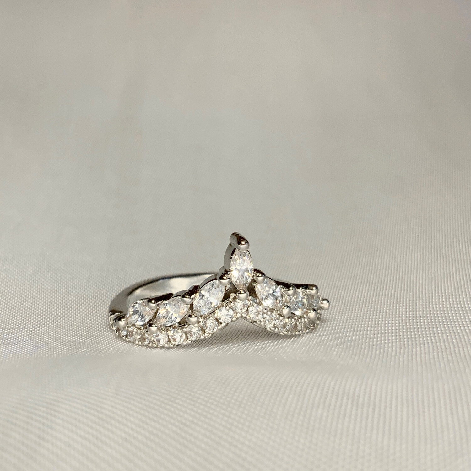 MIRAY. Platinum &amp; Zirconia Ring