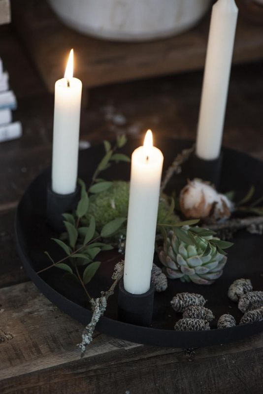 Kerzenhalter für 4 Stabkerzen – stilvolles Highlight für Wohnräume Kerzenhalter für 4 Stabkerzen – stilvolles Highlight für Wohnräume