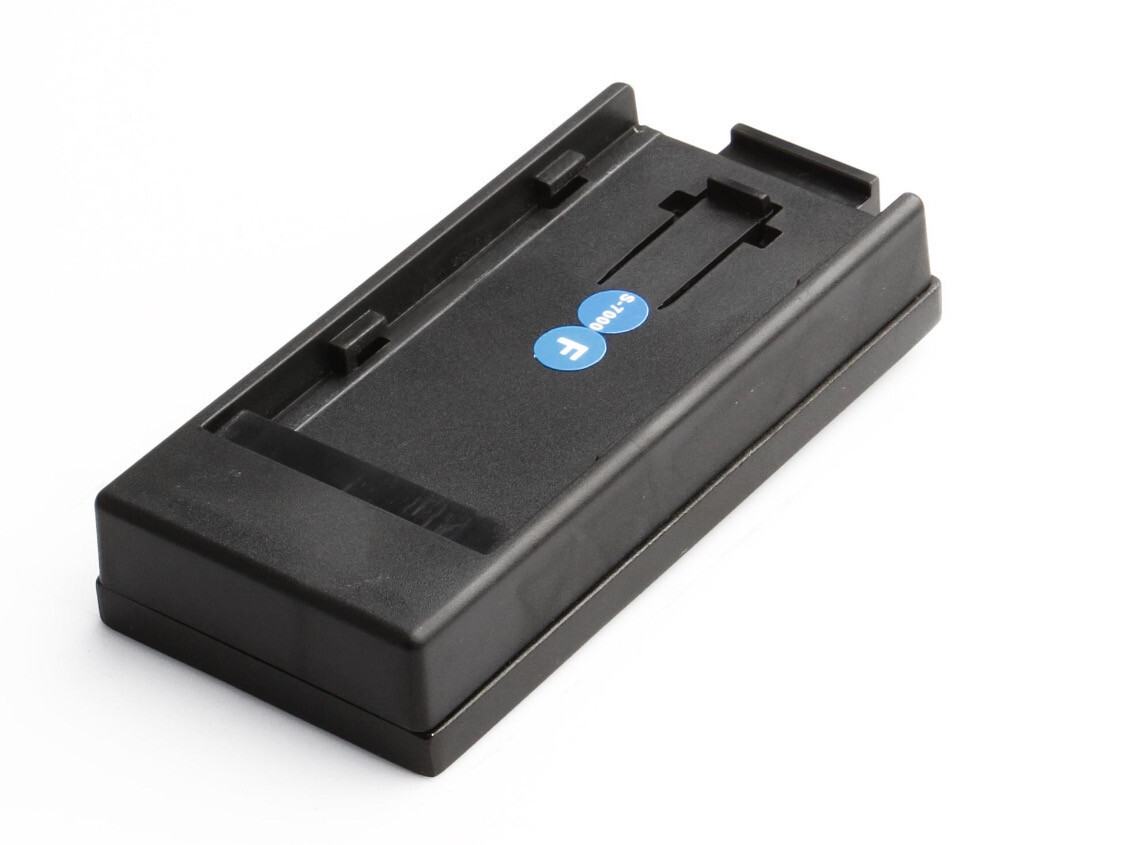 SWIT S-7000F DV Battery Plate