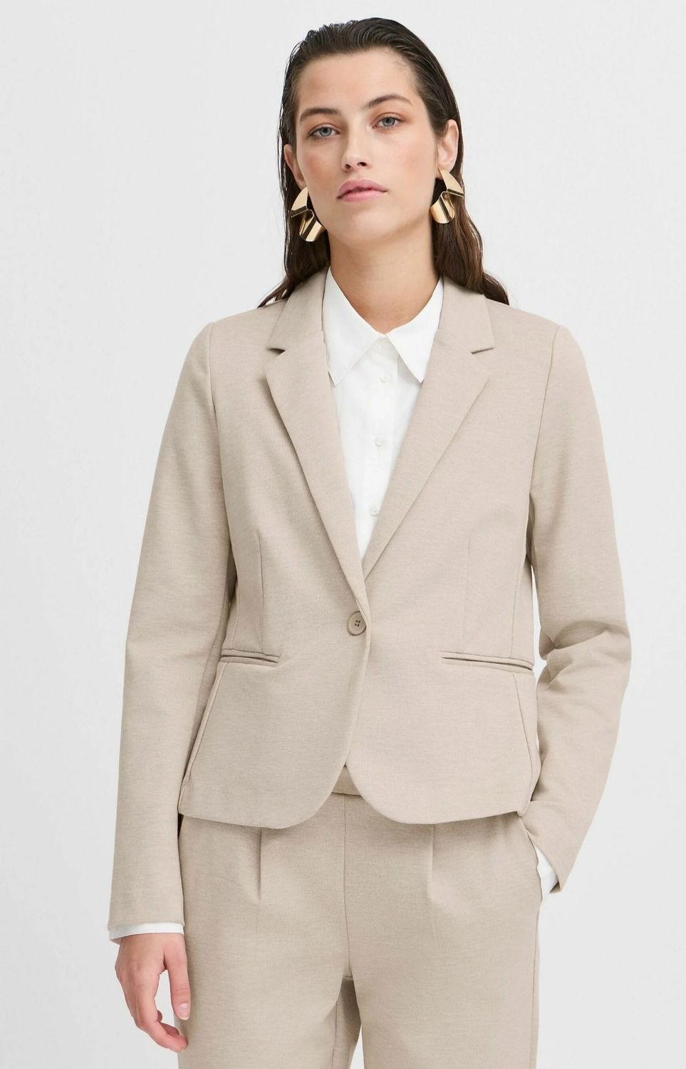 Blazer B Young