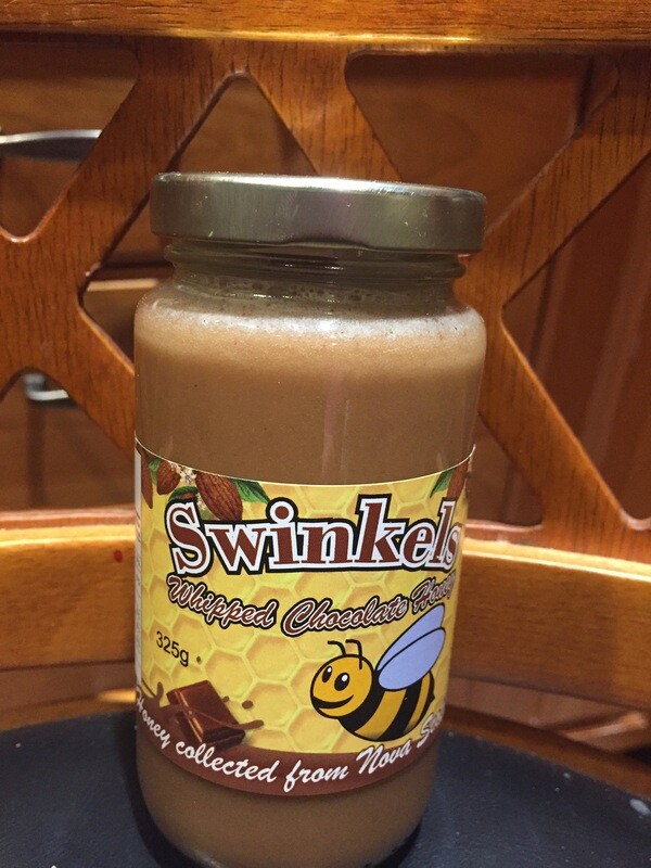 Chocolate Whipped Honey with cacao powder