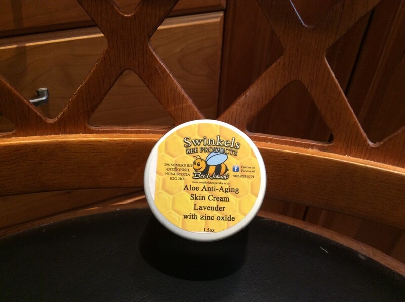 Anti-aging cream (lavender) with zinc oxide