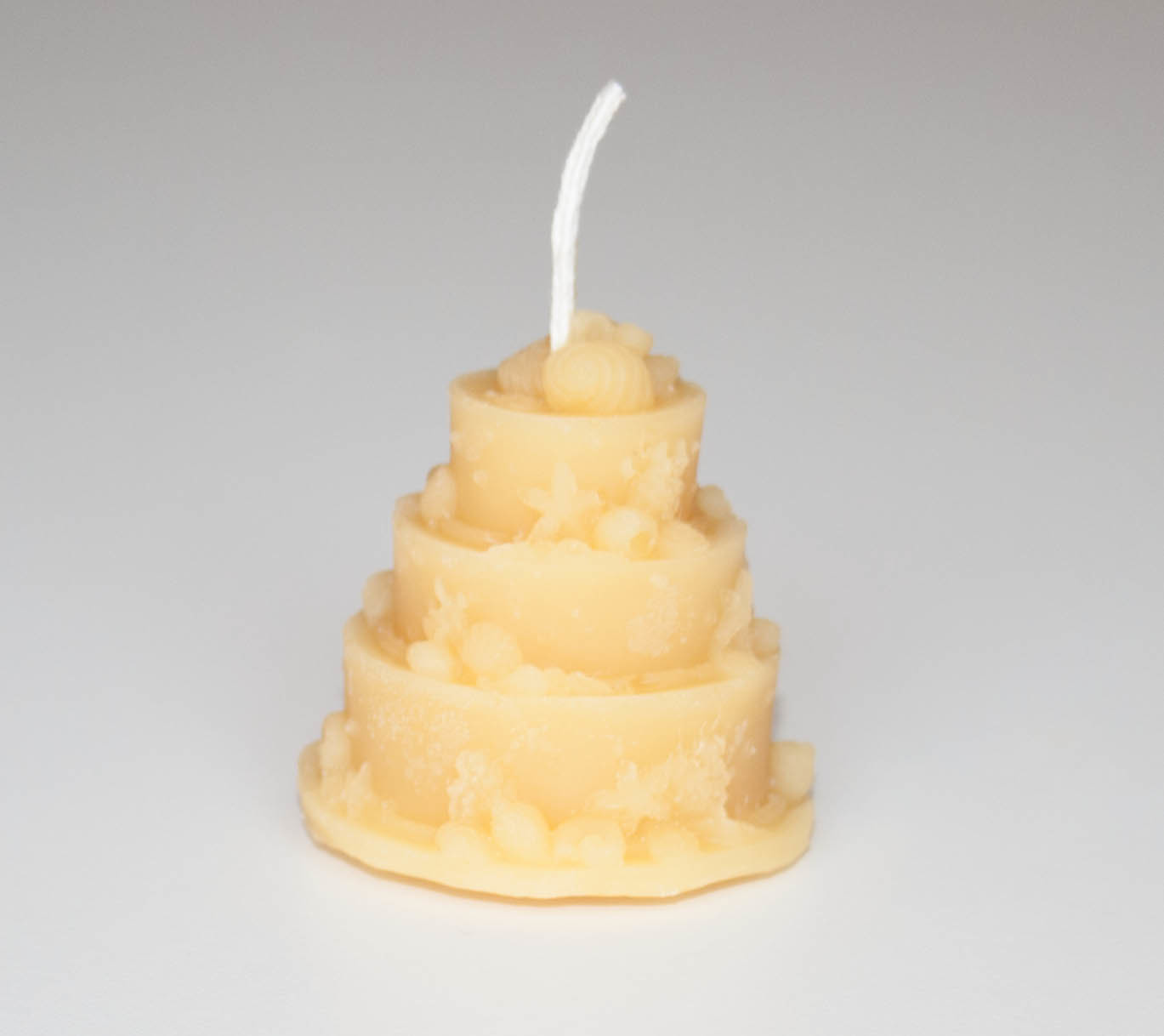 Wedding cake candle