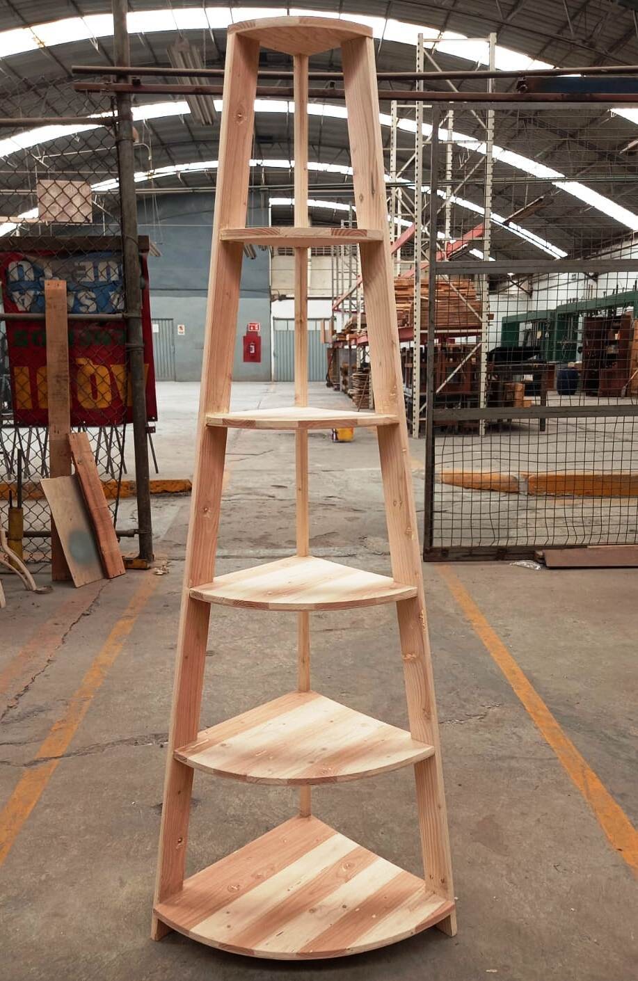 LIBRERO ESQUINERO