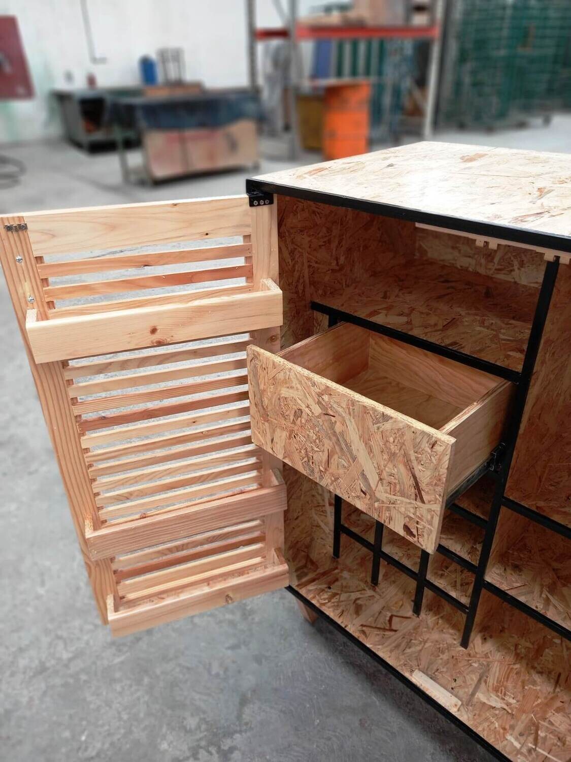 MUEBLE CANTINA