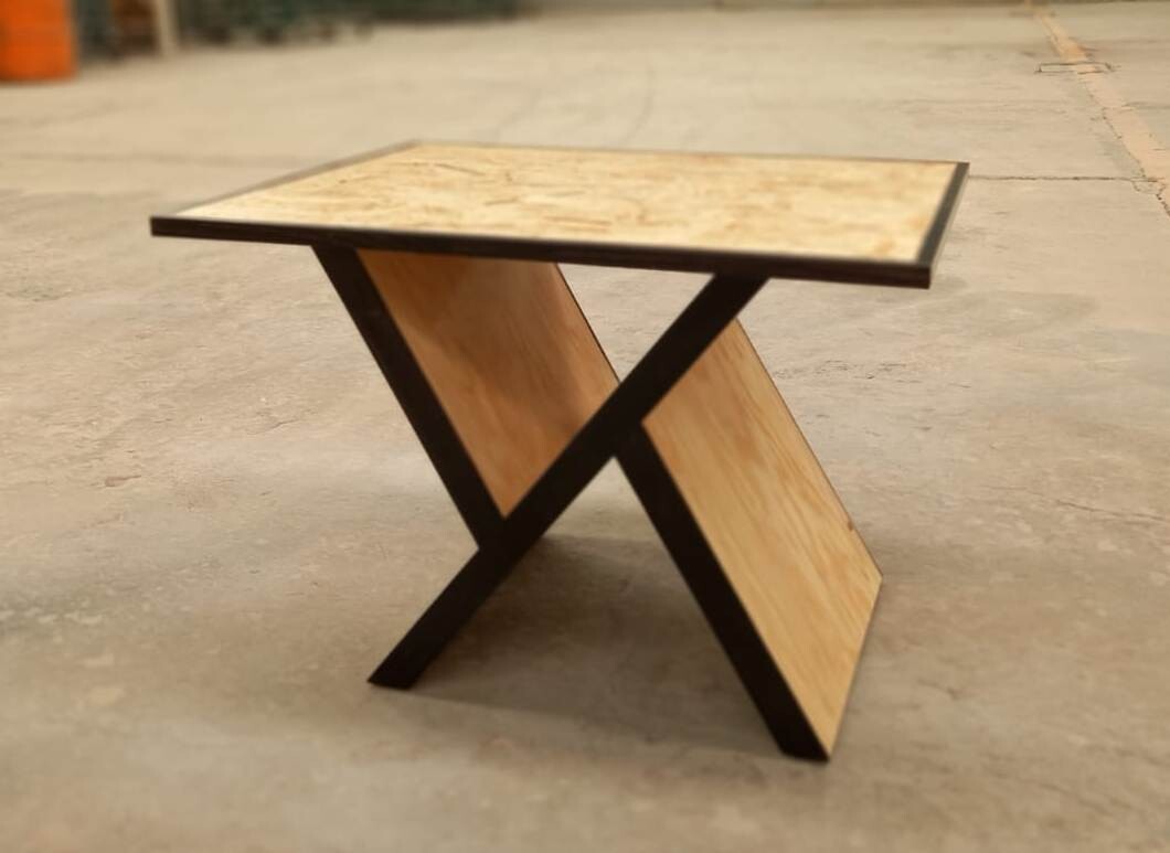 MESA DE CENTRO CR