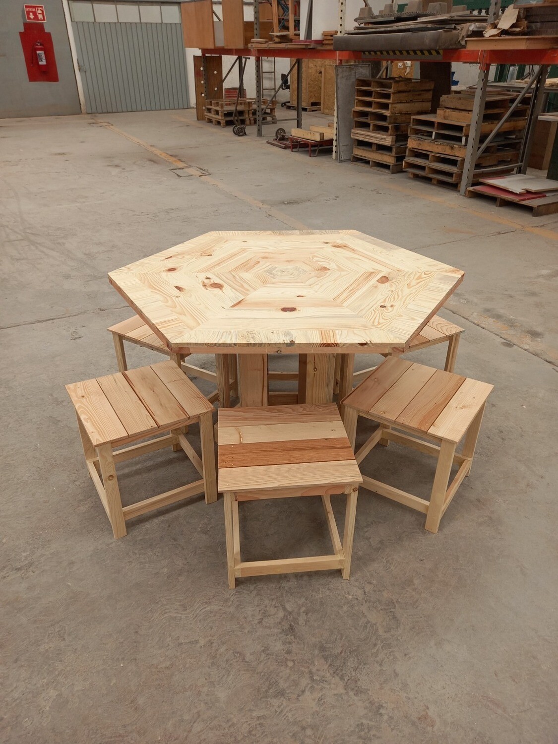 MESA HEXAGONAL
