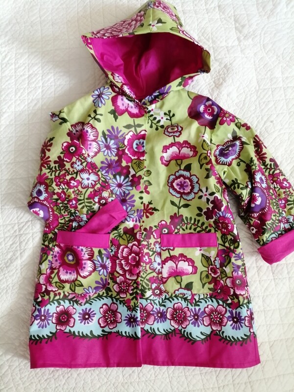 Veste imperméable motif  fleuri  6ans 