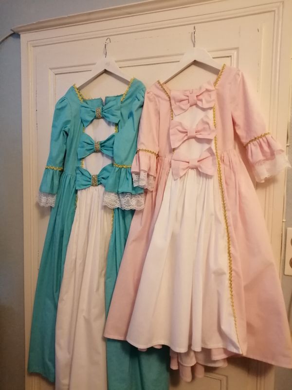 Robe Elisabeth rose et blanche