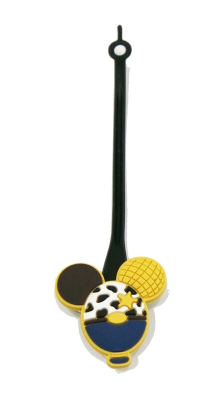 Mickey4 Zipper Pulls