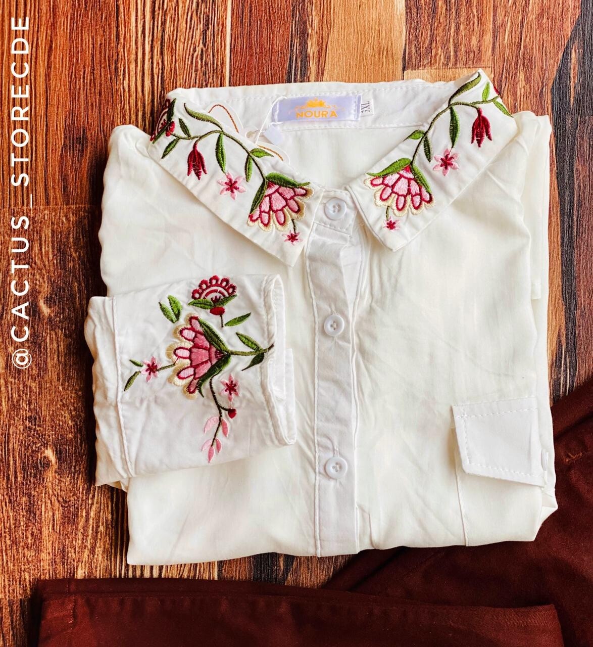 Camisa bordada