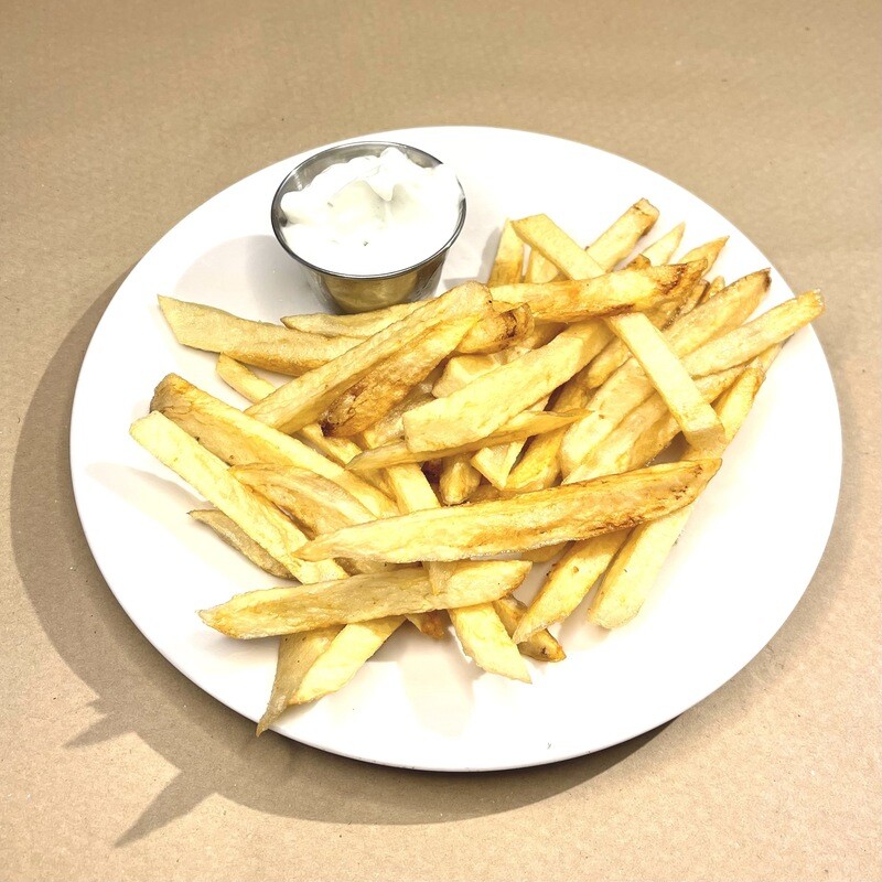 Papas fritas caseras con mayo de la casa