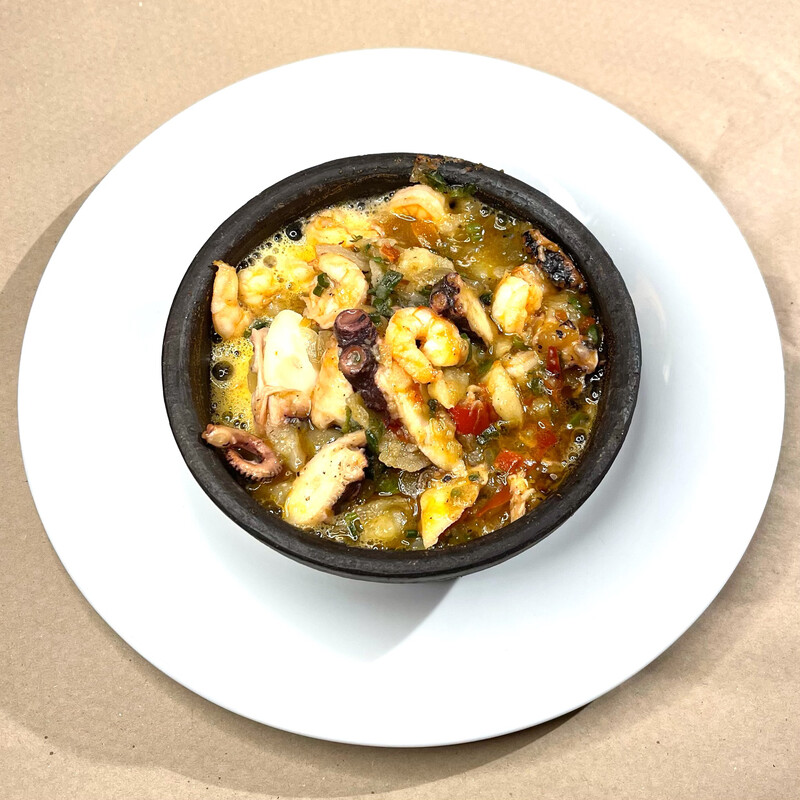 Picante de camarón y pulpo