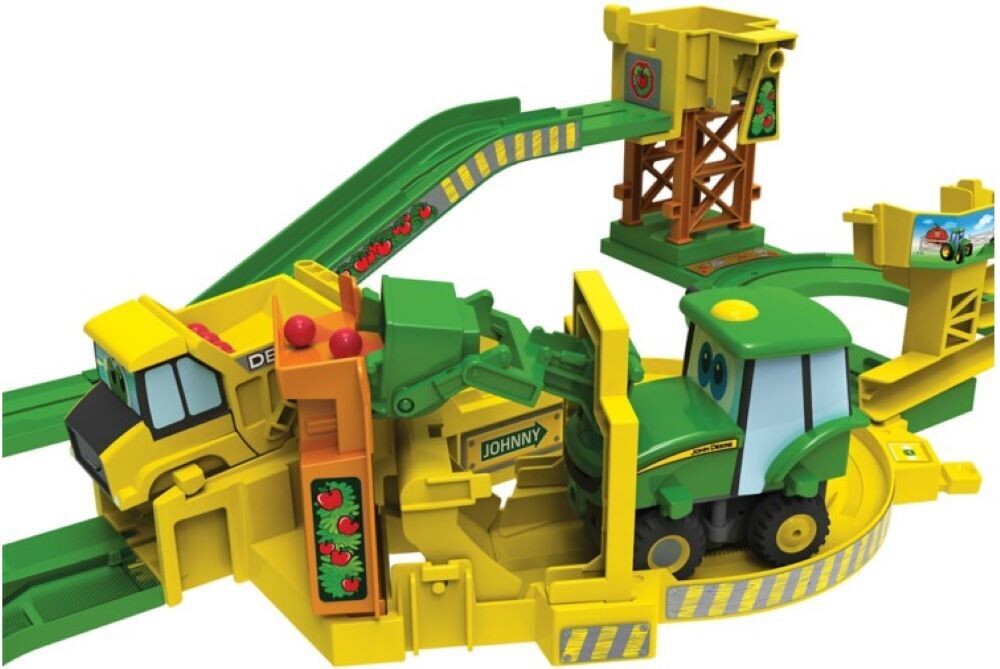 Juego De Granja Con Pista John Deere Motorizado