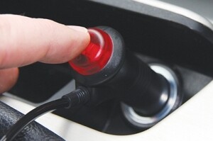 Faro Baliza LED con imán 12-24V