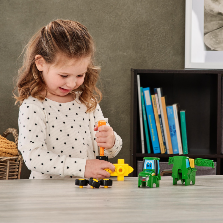 Pulverizador John Deere Build-a-Buddy - Juguete para desmontar.