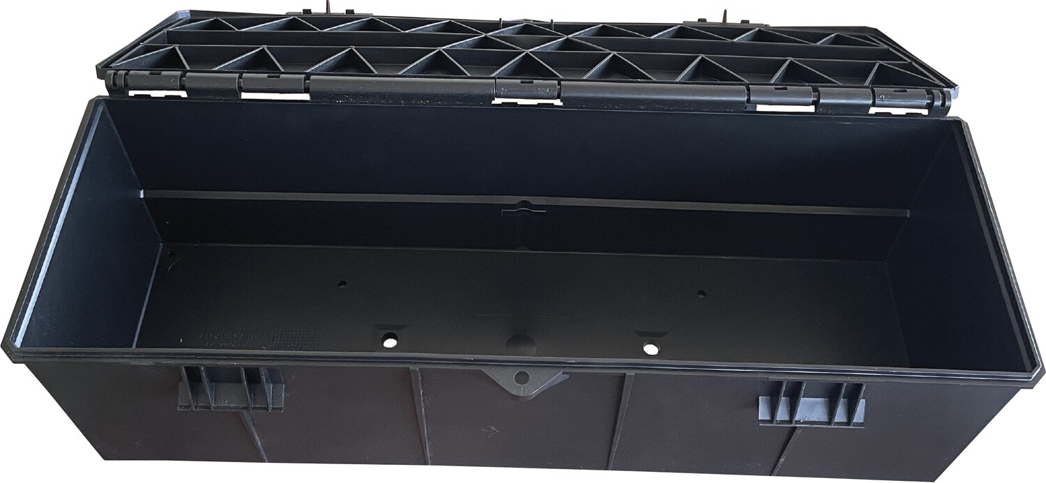 Caja de herramientas grande 17.000" X 6.625" X 6.000"